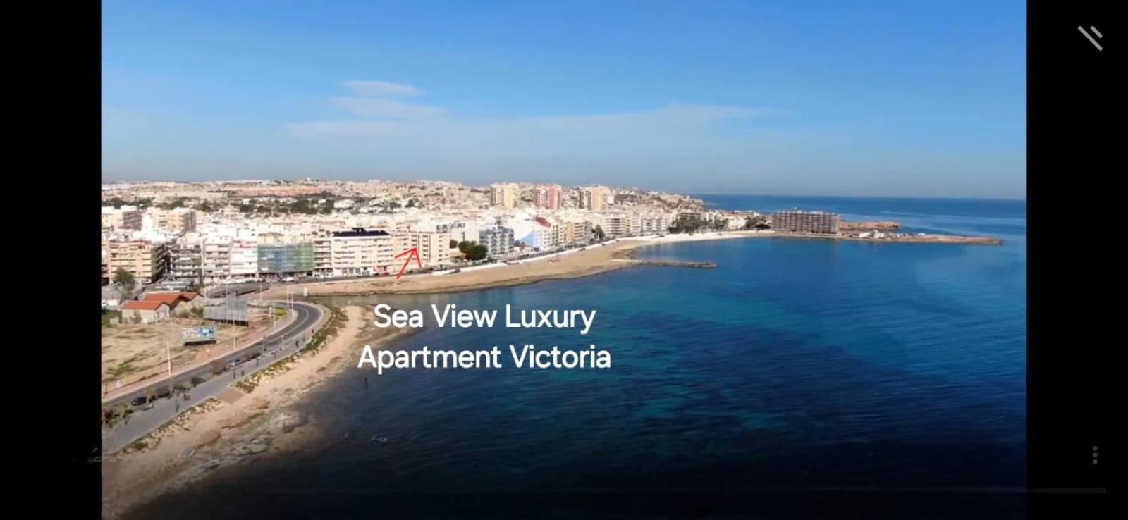 Sea View Luxury Victoria Apartment *