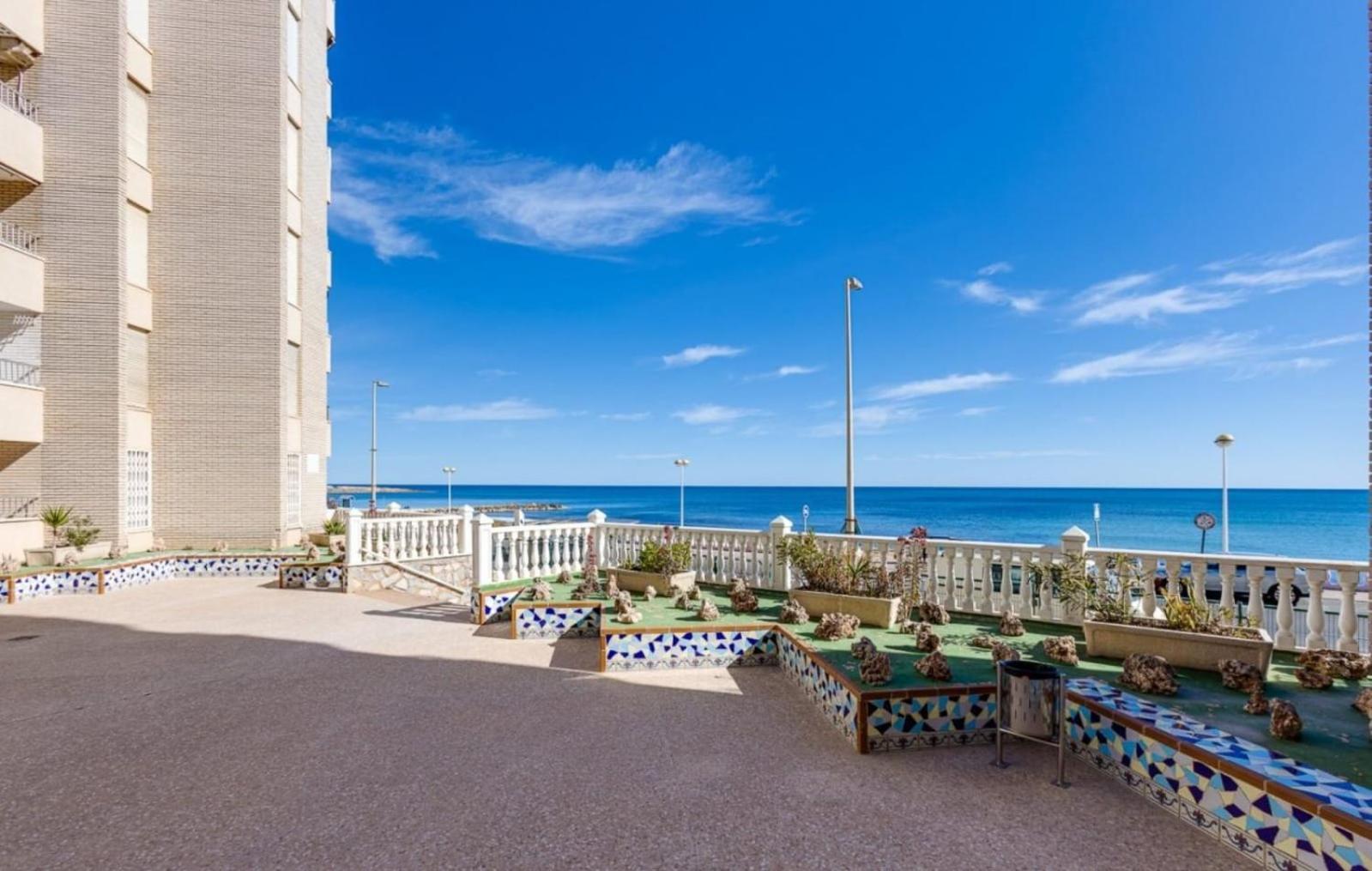 Sea View Luxury Victoria *